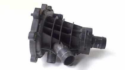 WATER PUMP HOUSING — 420922685 BRP / 420922686 BRP