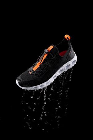 TS10 Sneaker - Black/ Solar UK6/EU39-40 — P203047 TYPHOON